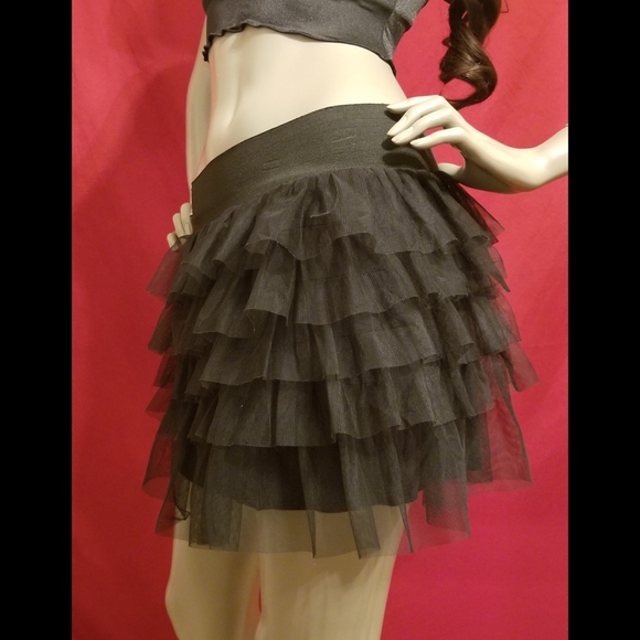 ‼️SOLD‼️Layered Tutu - Picture 3 of 5